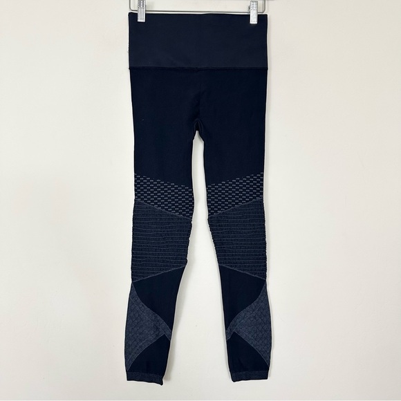 Spanx Look At Me Now Moto Seamless Leggings - Picture 8 of 13